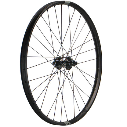 {"size"=>"29\"", "front/rear"=>"rear (XD)", "rim"=>"Crankbrothers Synthesis Enduro Carbon", "hub"=>"Hydra IS disc", "axle/spacing (mm)"=>"12x148 Boost", "hole"=>"32h", "spoke"=>"DB", "nipple"=>"alloy", "color"=>"black", "weight"=>"1000g"}